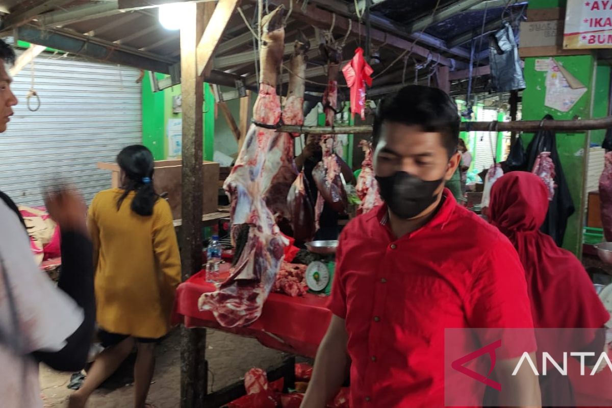 Harga daging sapi alami kenaikan di pasar Toboali