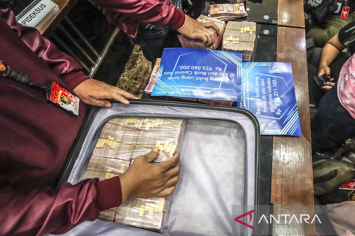 Indra Kenz diduga alihkan aset ke mata uang kripto senilai Rp58 miliar