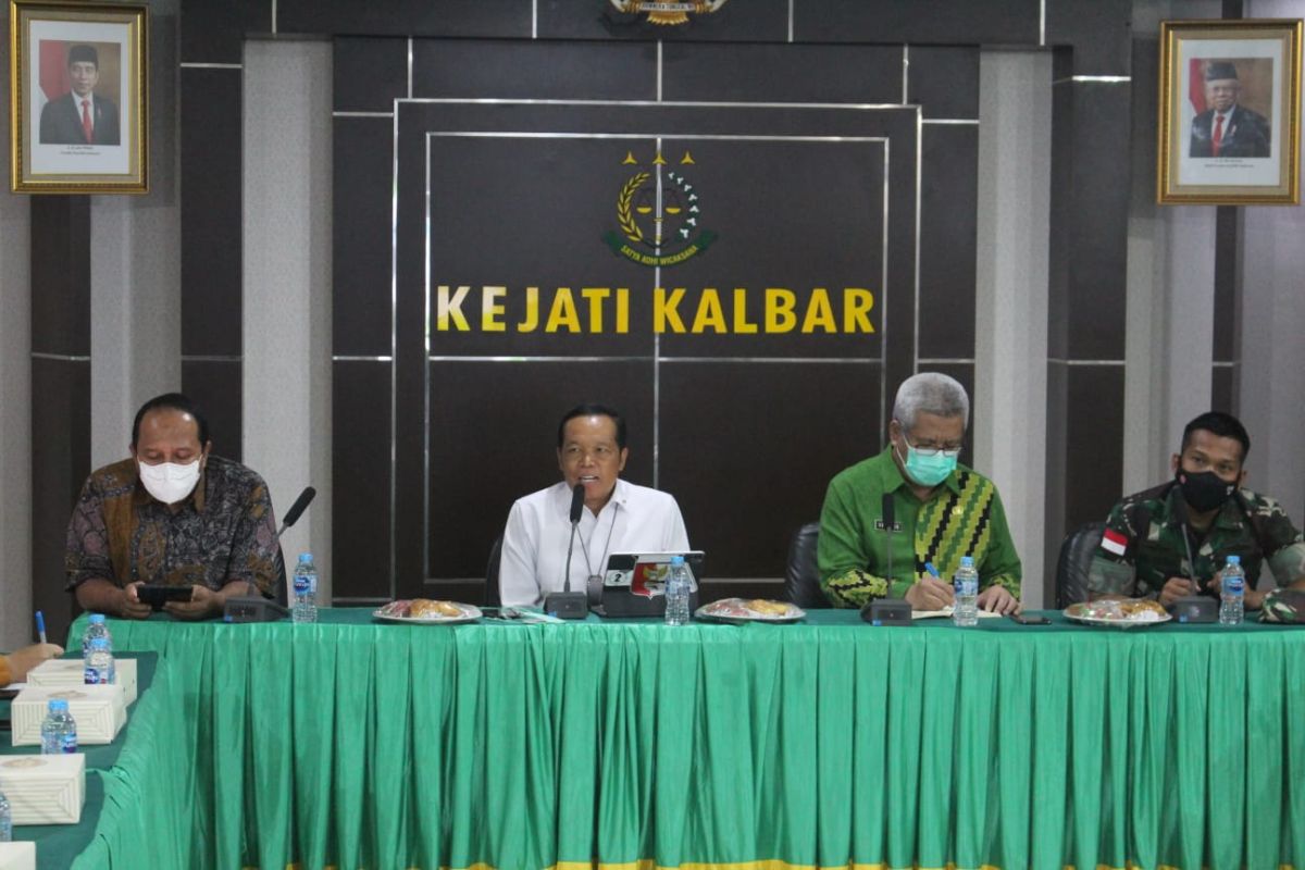 Kajati Kalbar apresiasi dukungan semua pihak terkait penataan GOR