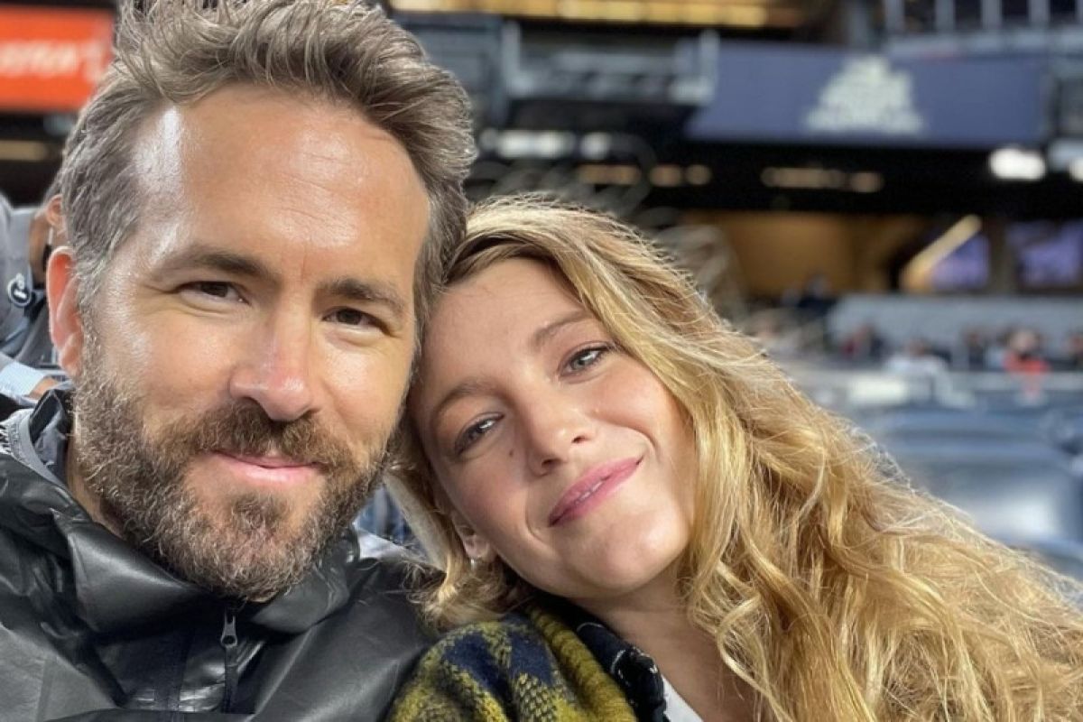 Ryan Reynolds dan Blake Lively sumbang Rp7 miliar untuk air bersih - ANTARA  News Kalimantan Timur