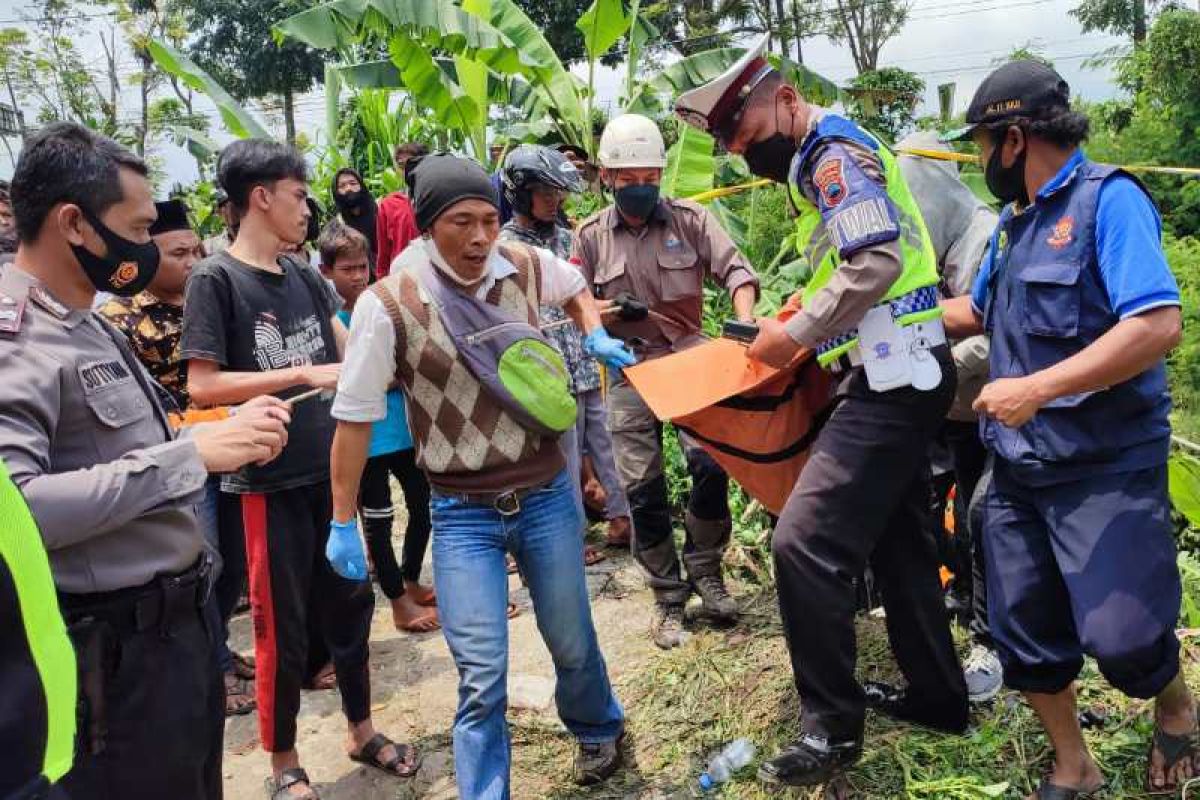 Kecelakaan truk masuk jurang renggut dua nyawa di jalur Temanggung-Wonosobo