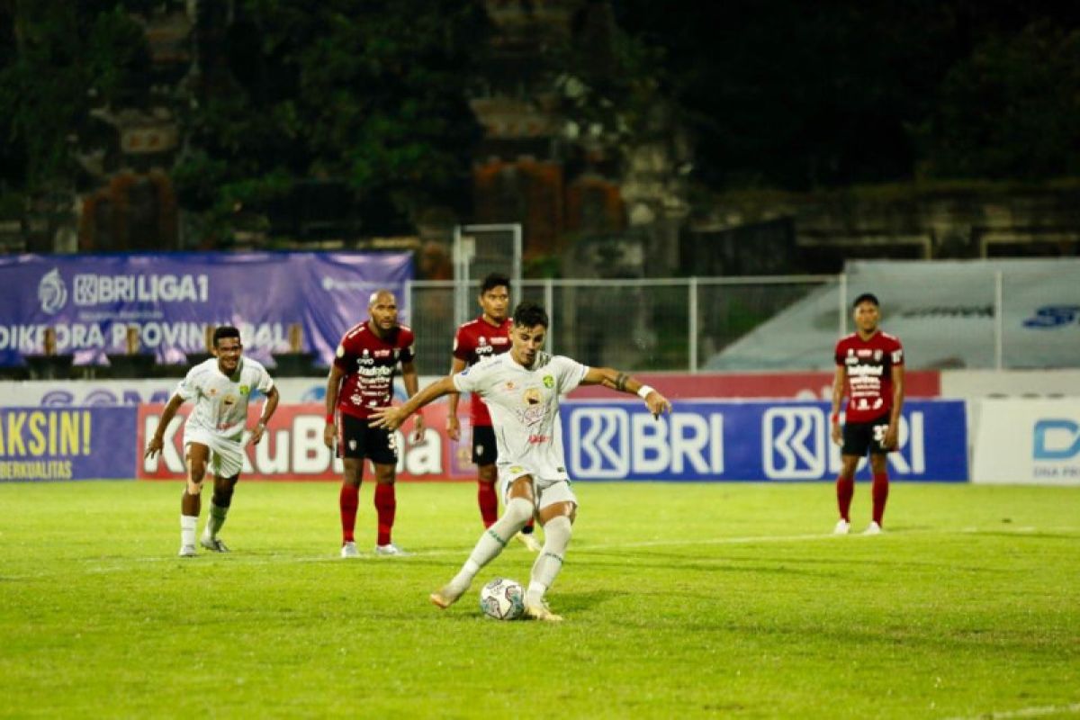 Aji Santoso: Persebaya juara tanpa mahkota  usai kalahkan Bali United