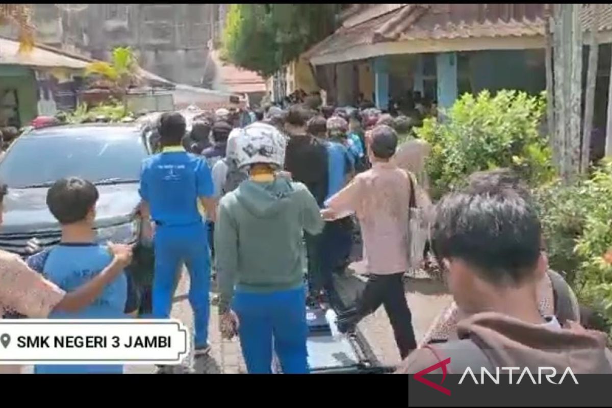 Keluarga korban tawuran pelajar di Jambi lapor polisi
