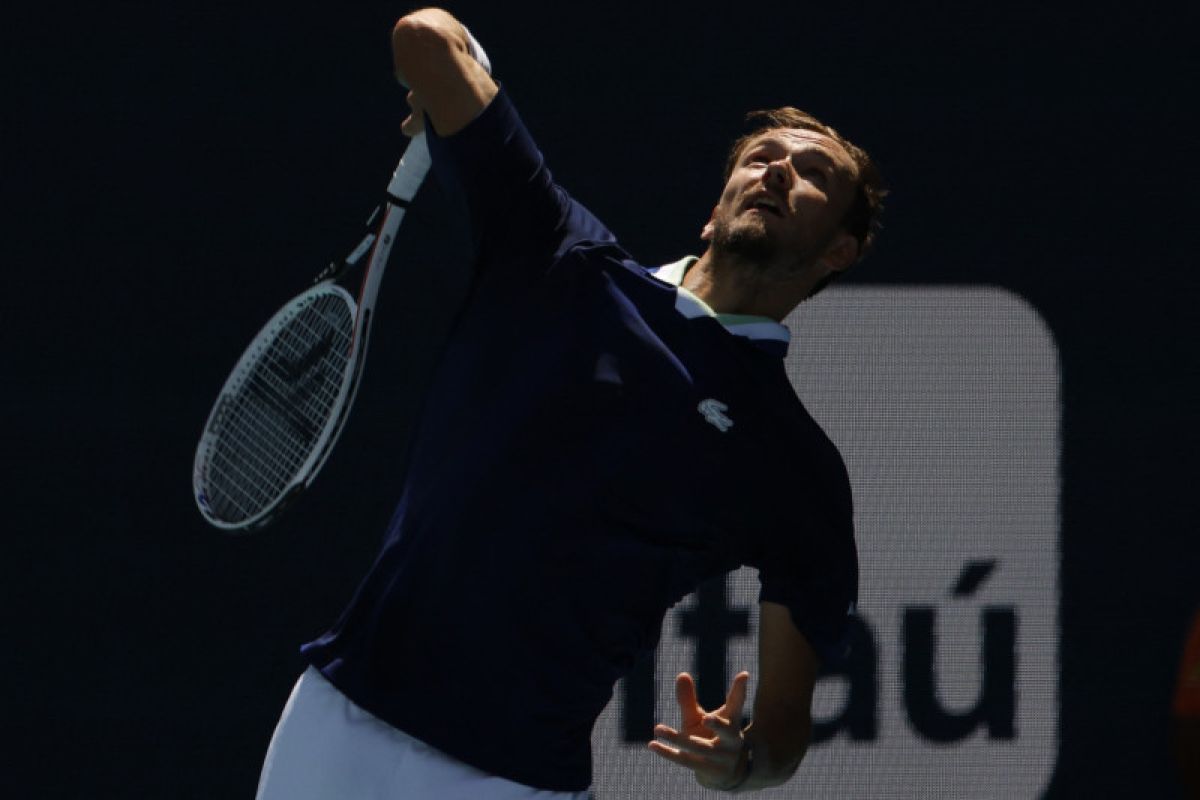 Medvedev hentikan petualangan Murray di Miami Open