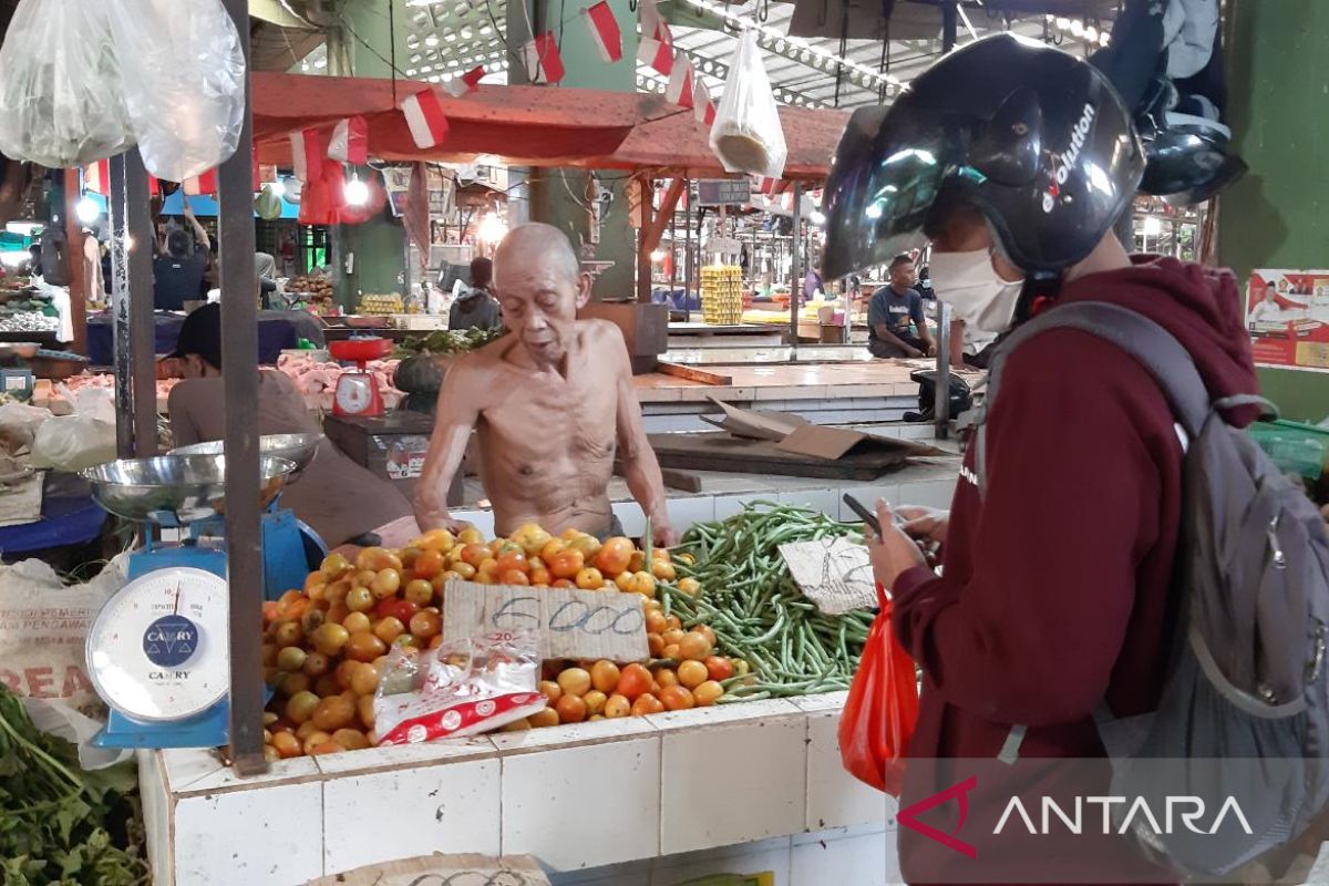 Dinas Ketahanan Pangan Kalbar dorong distribusi barang agar tertap lancar