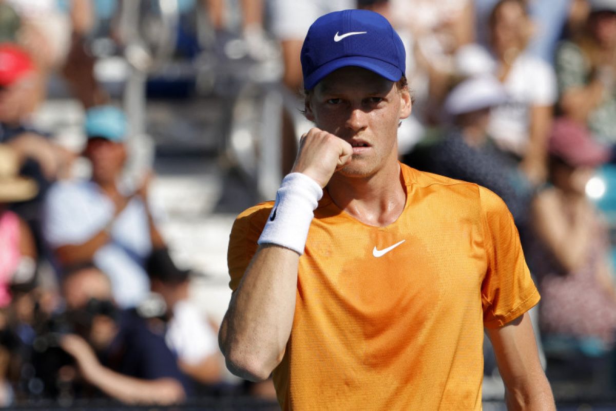 Sinner berjuang, Zverev melenggang santai ke babak keempat Miami Open