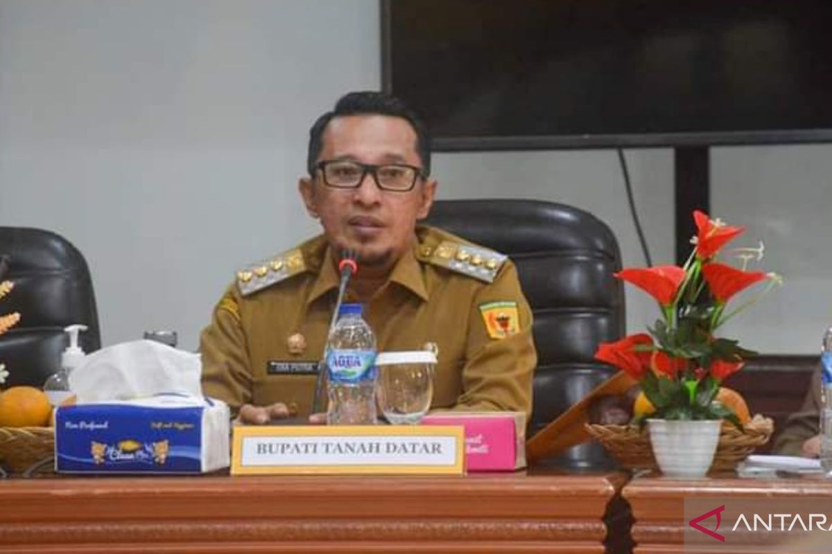 Bupati Tanah Datar ingatkan OPD pantau ketersediaan bahan pokok jelang Ramadhan