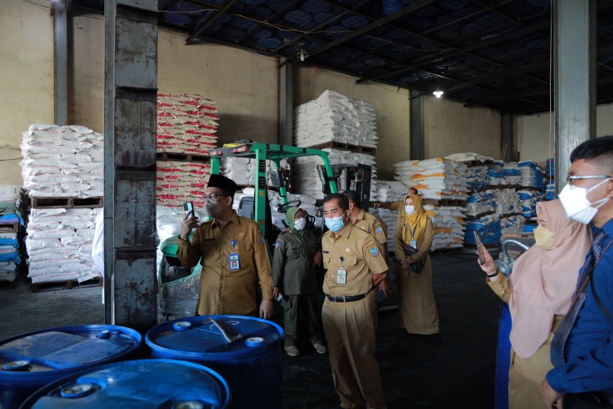 TPID Kota Pontianak inspeksi mendadak agen minyak goreng curah