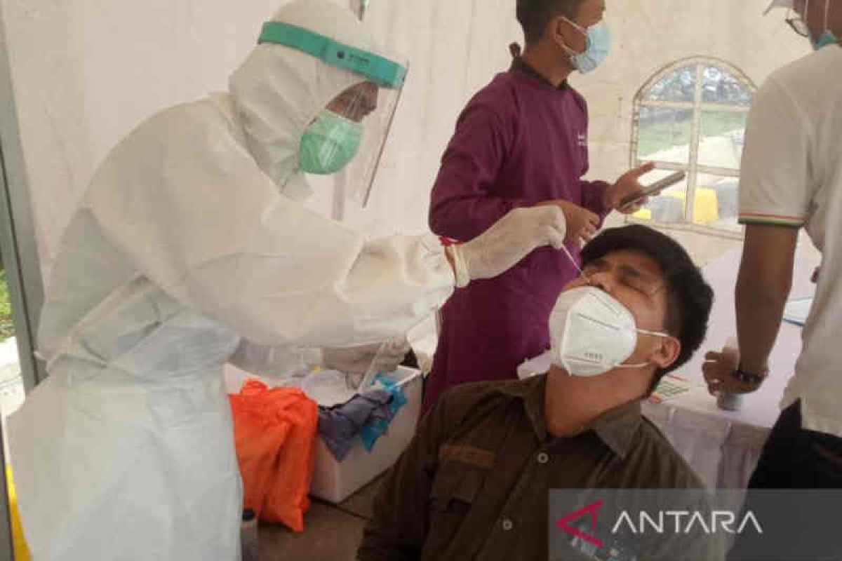 Tes antigen di lima stasiun Daop 4 Semarang ditutup