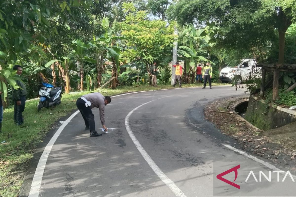 Ayah dan dua anaknya tewas saat hendak berwisata ke Pantai Palangpang