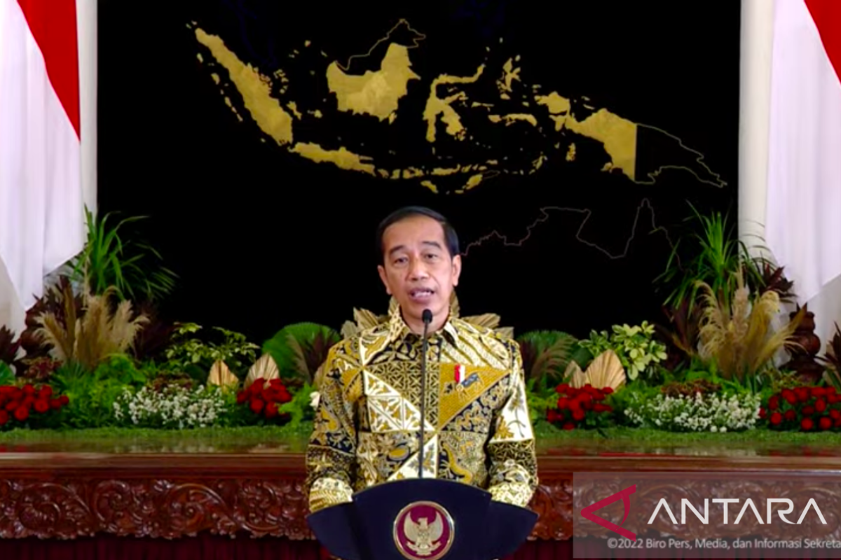 Presiden Jokowi targetkan 20 juta UMKM masuk  toko daring pada 2022