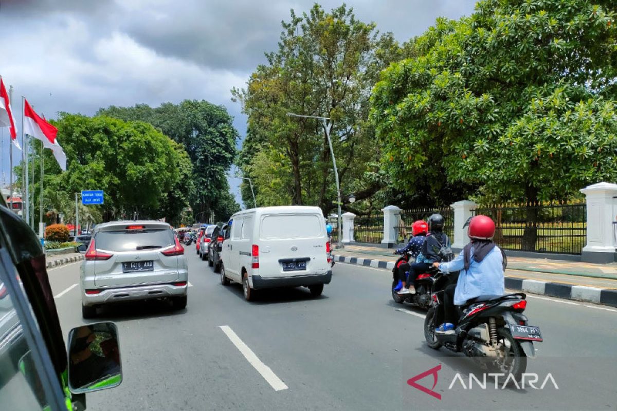 60 ribu kendaraan penuhi Bogor pada akhir pekan jelang Ramadhan