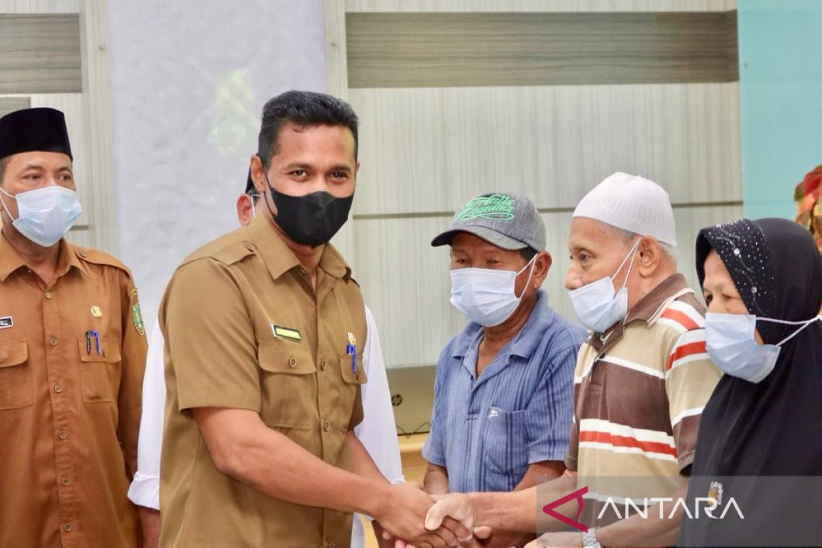 5.465 fakir dan miskin di Sabang terima zakat dari pemerintah
