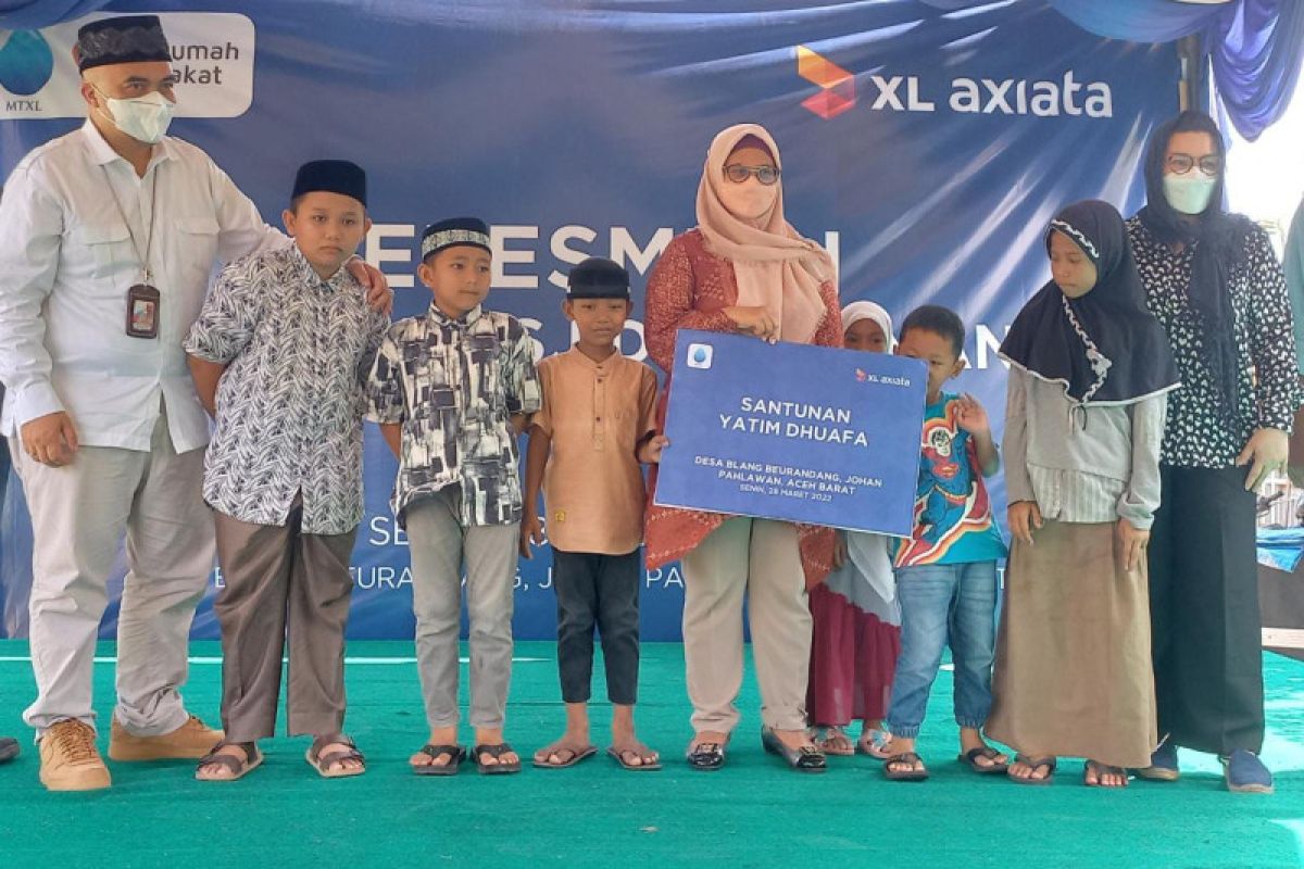 XL Axiata wakafkan masjid di Aceh Barat
