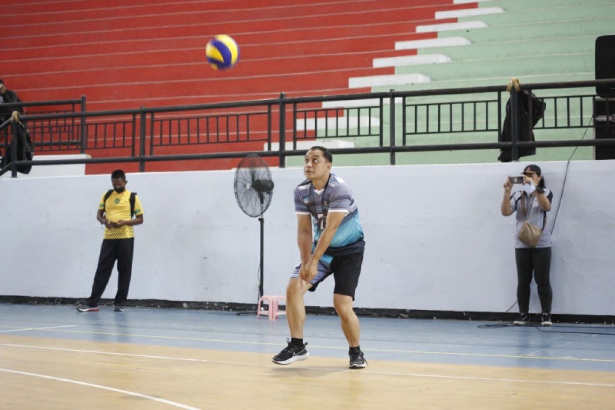 Sebanyak 16 tim ramaikan Kejuaraan Bola Voli Piala Wali Kota Surabaya