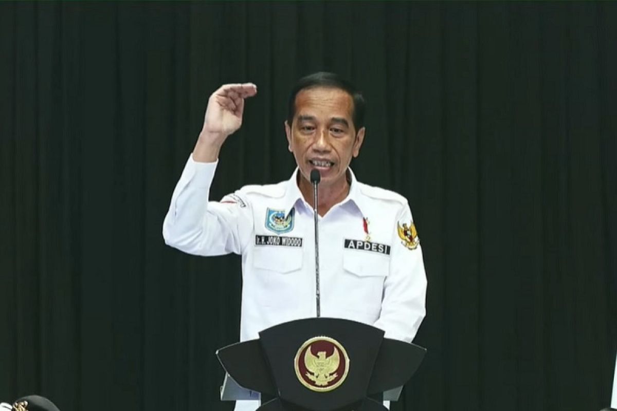 Jokowi lauds role of rural govts in COVID handling, vaccinations