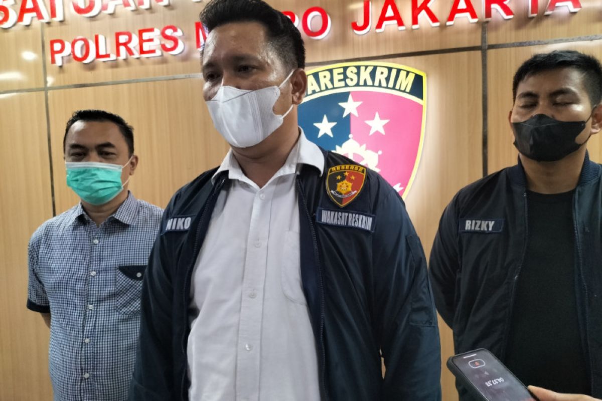 Polisi  tangkap tiga tersangka tawuran yang tewaskan warga di Palmerah