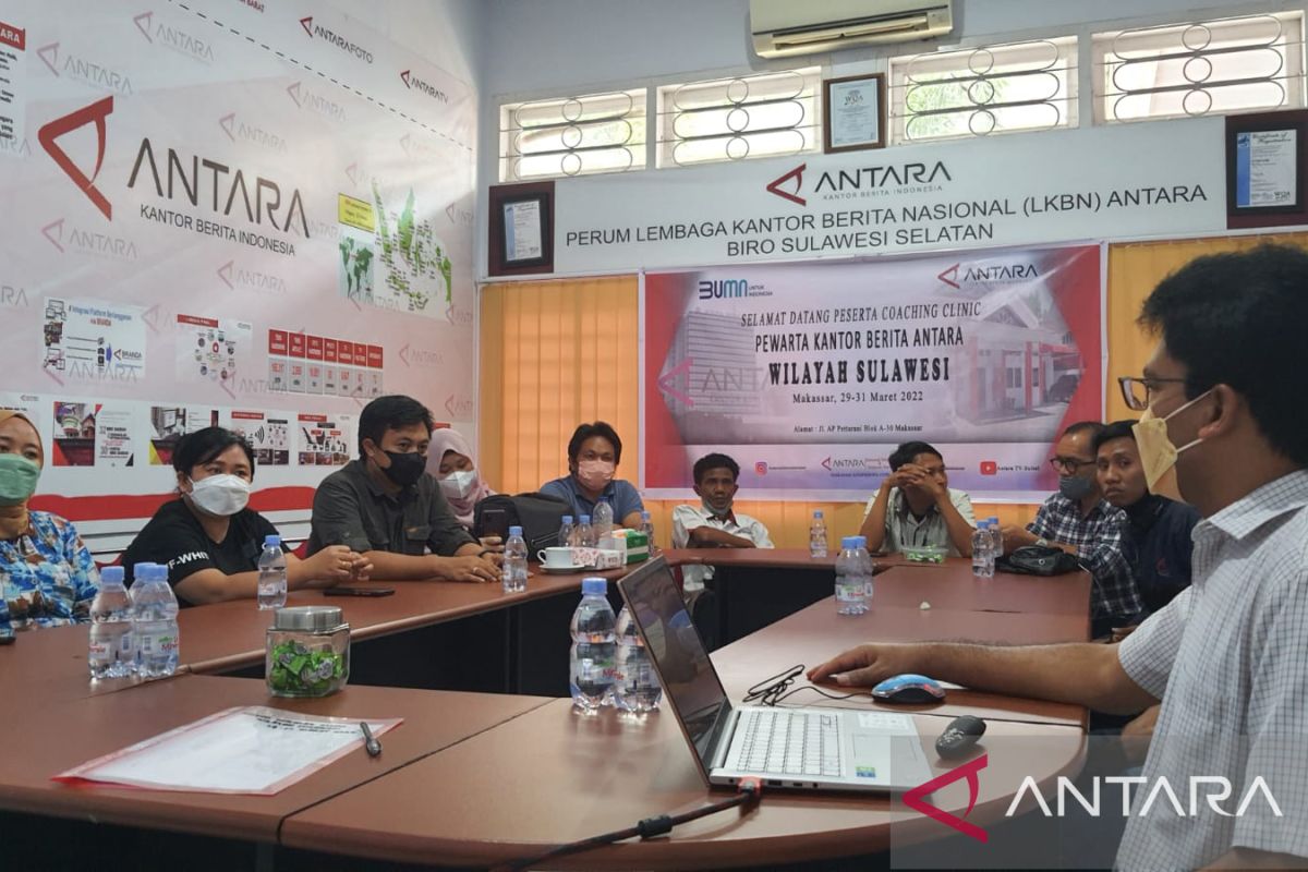 Pewarta  ANTARA di Pulau Sulawesi dilatih tingkatkan kualitas berita