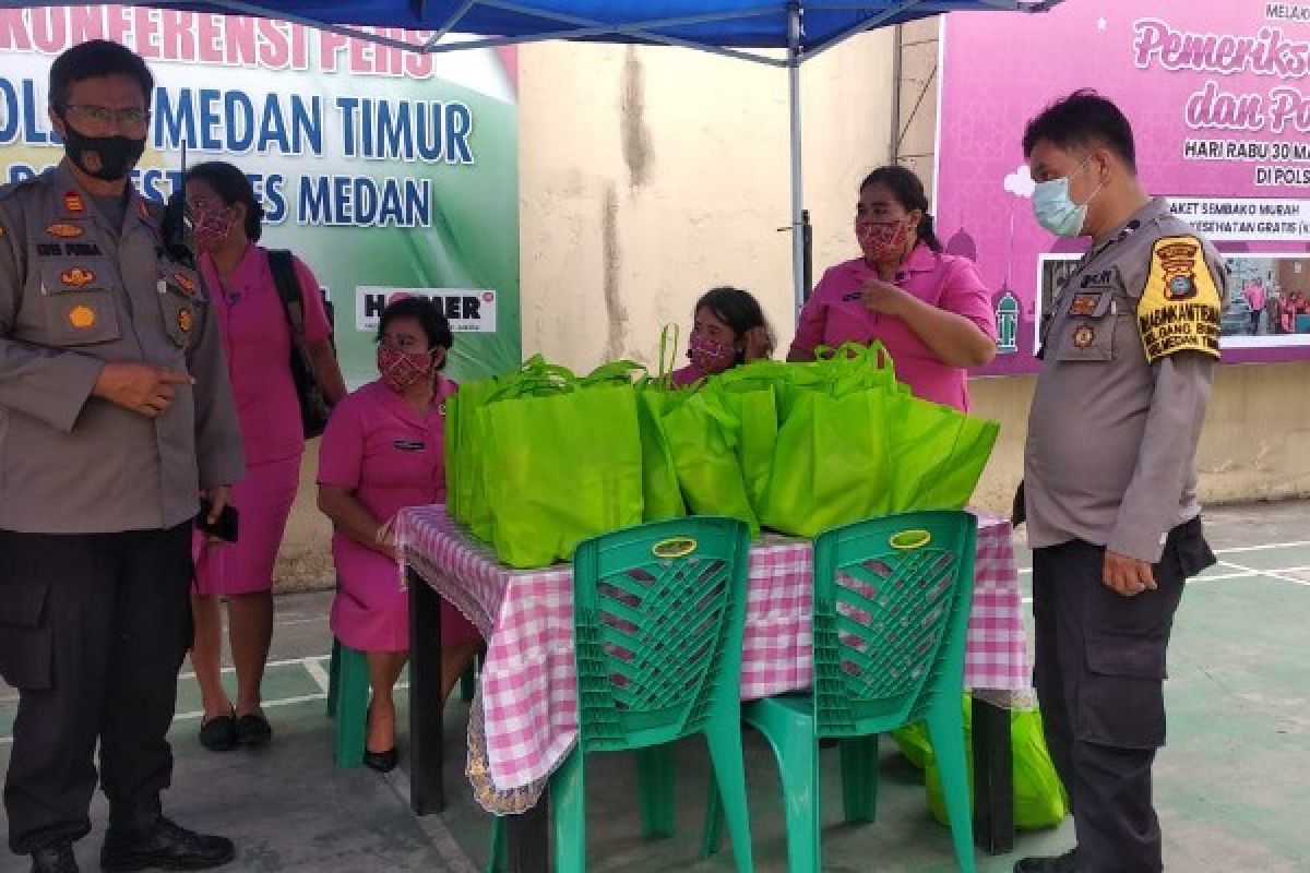 Polsek Medan Timur gelar pasar murah jelang Ramadhan