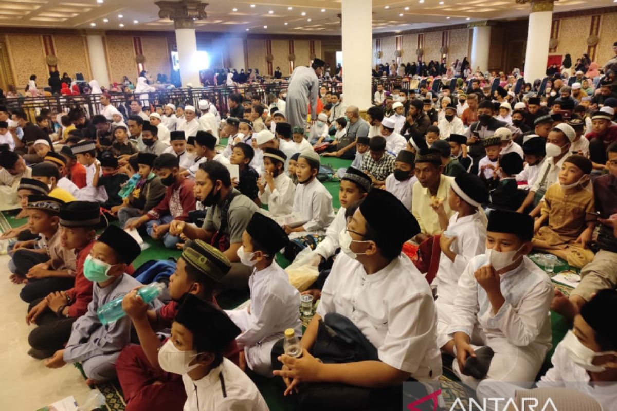 Ribuan santri hadiri Semarak Tarhib Ramadhan di Masjid Raya Mujahidin Pontianak