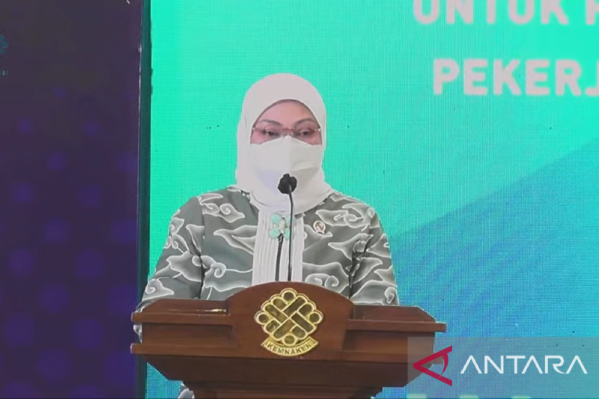 Menaker Ida Fauiziyah pastikan terus tingkatkan kualitas perlindungan bagi PMI