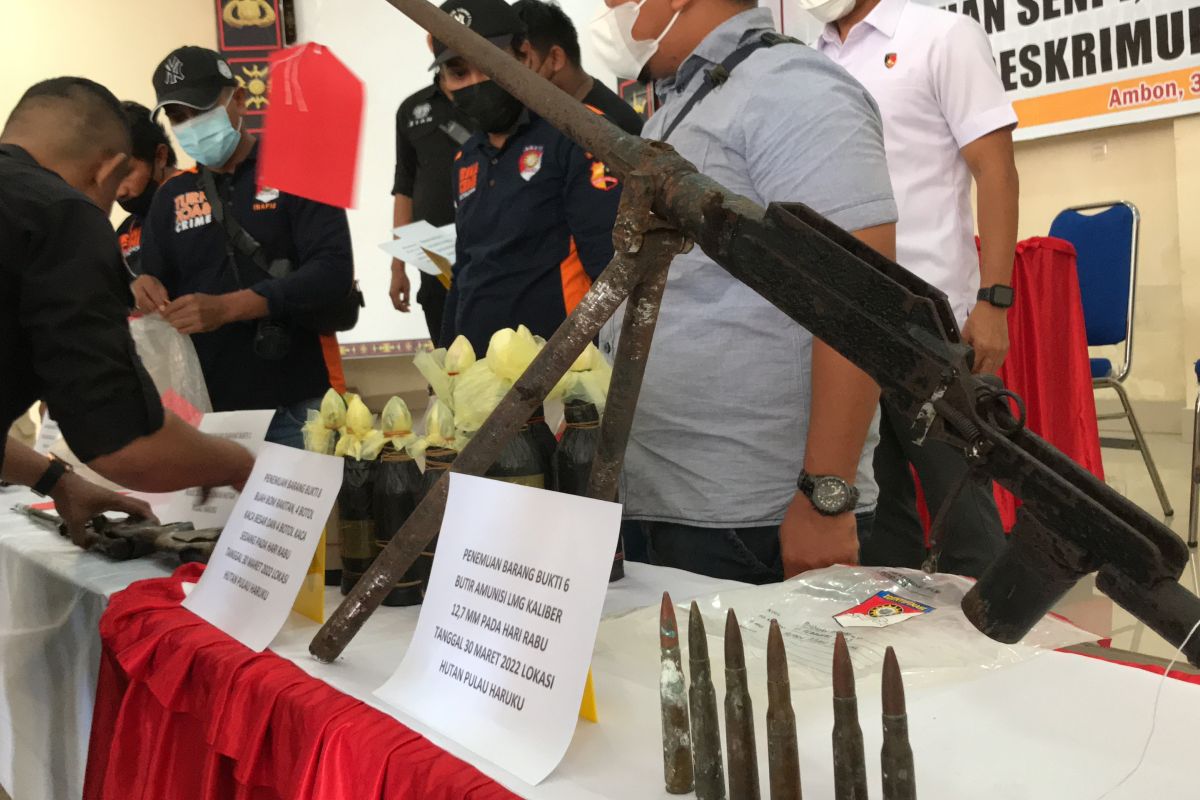 Polda Maluku: Senjata api sisa kerusuhan 1999 masih beredar di Haruku