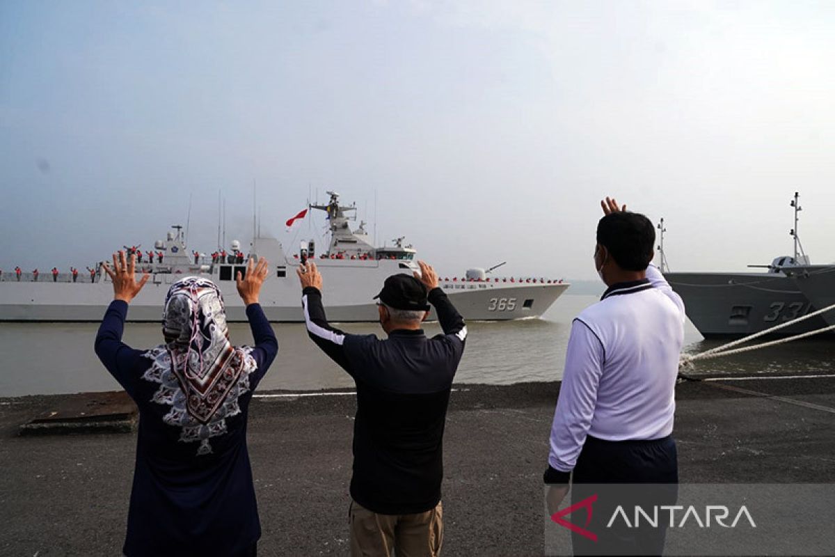 Wapres Ma'ruf Amin panjatkan doa di Monumen KRI Nanggala-402 Surabaya