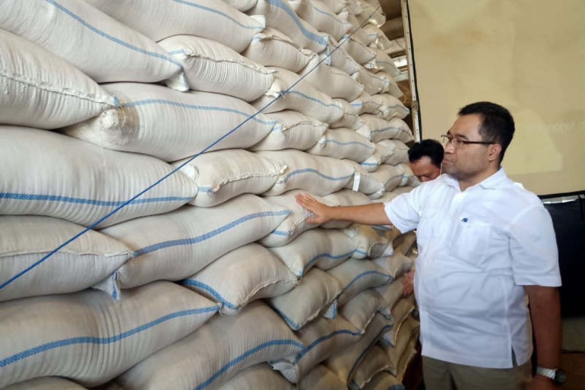 Bulog miliki 800 ribu ton beras cadangan  pemerintah