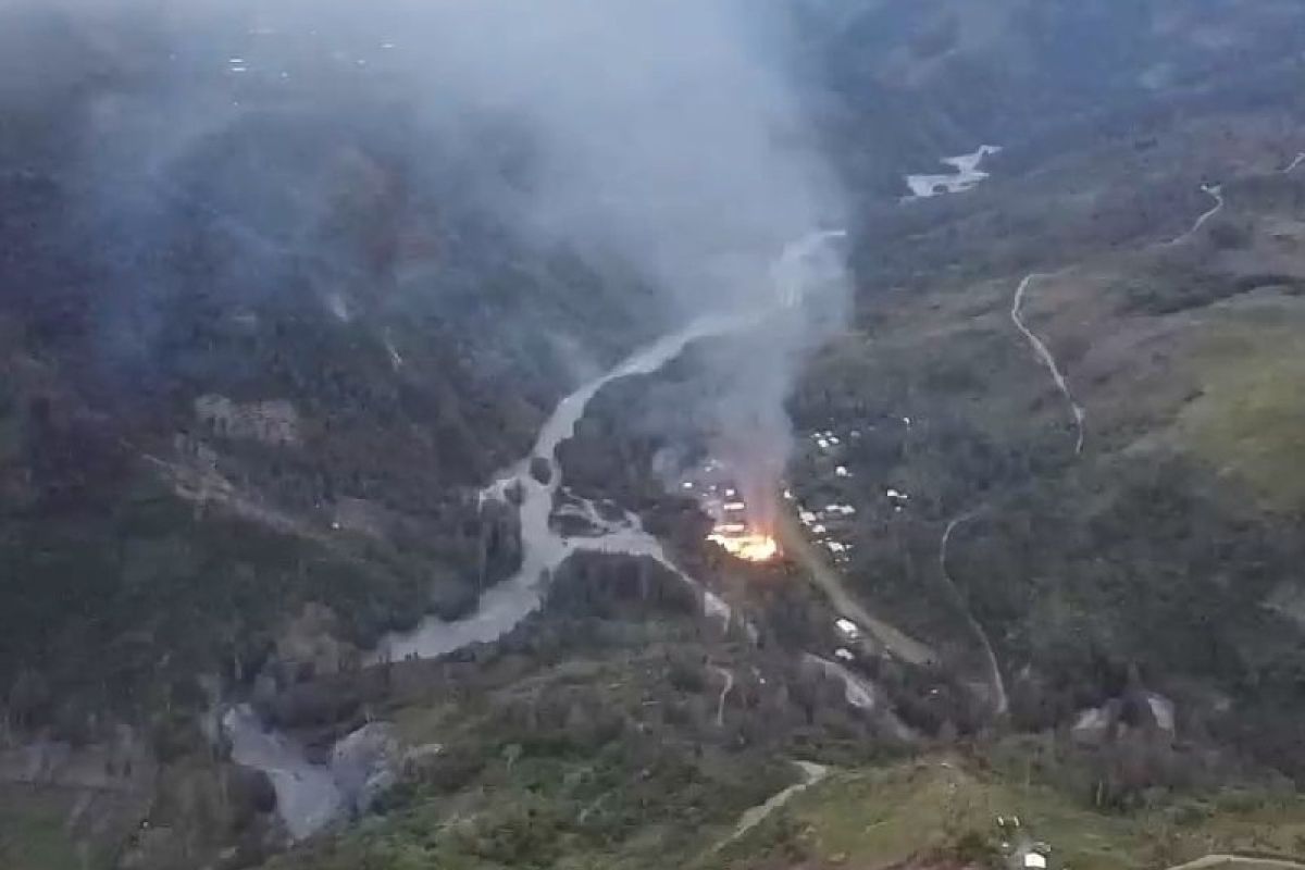 Polda Papua sebut KKB bakar sekolah dan aniaya guru di Hitadipa