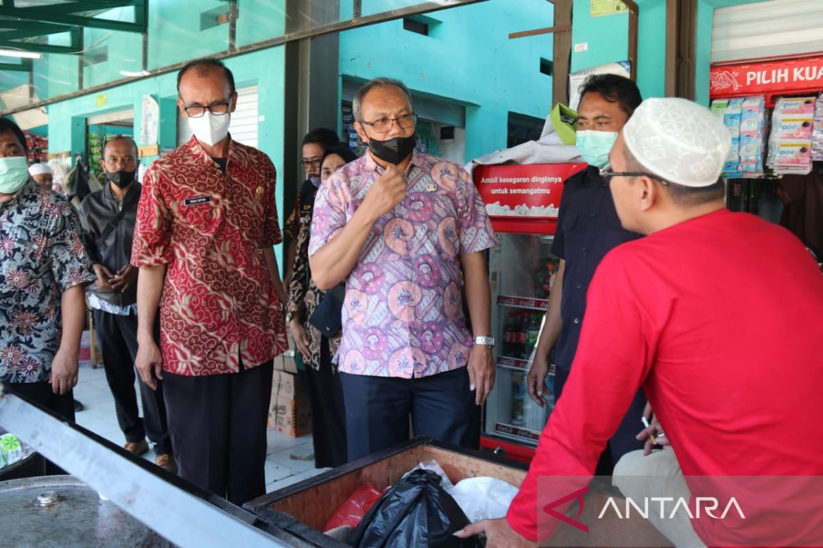 Pemkab Bogor sidak pasar jelang bulan Ramadhan