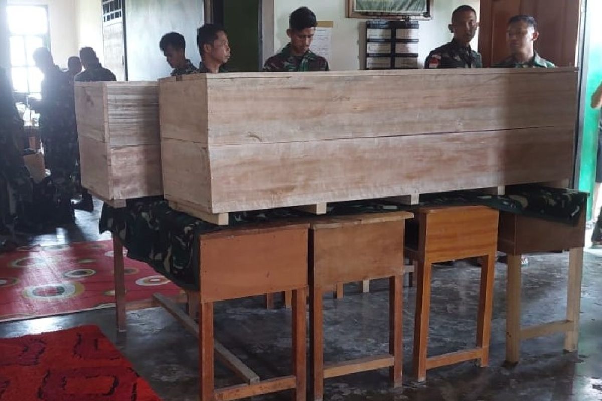 Polisi selidiki pembunuhan anggota TNI AD dan istri di Elelim Papua