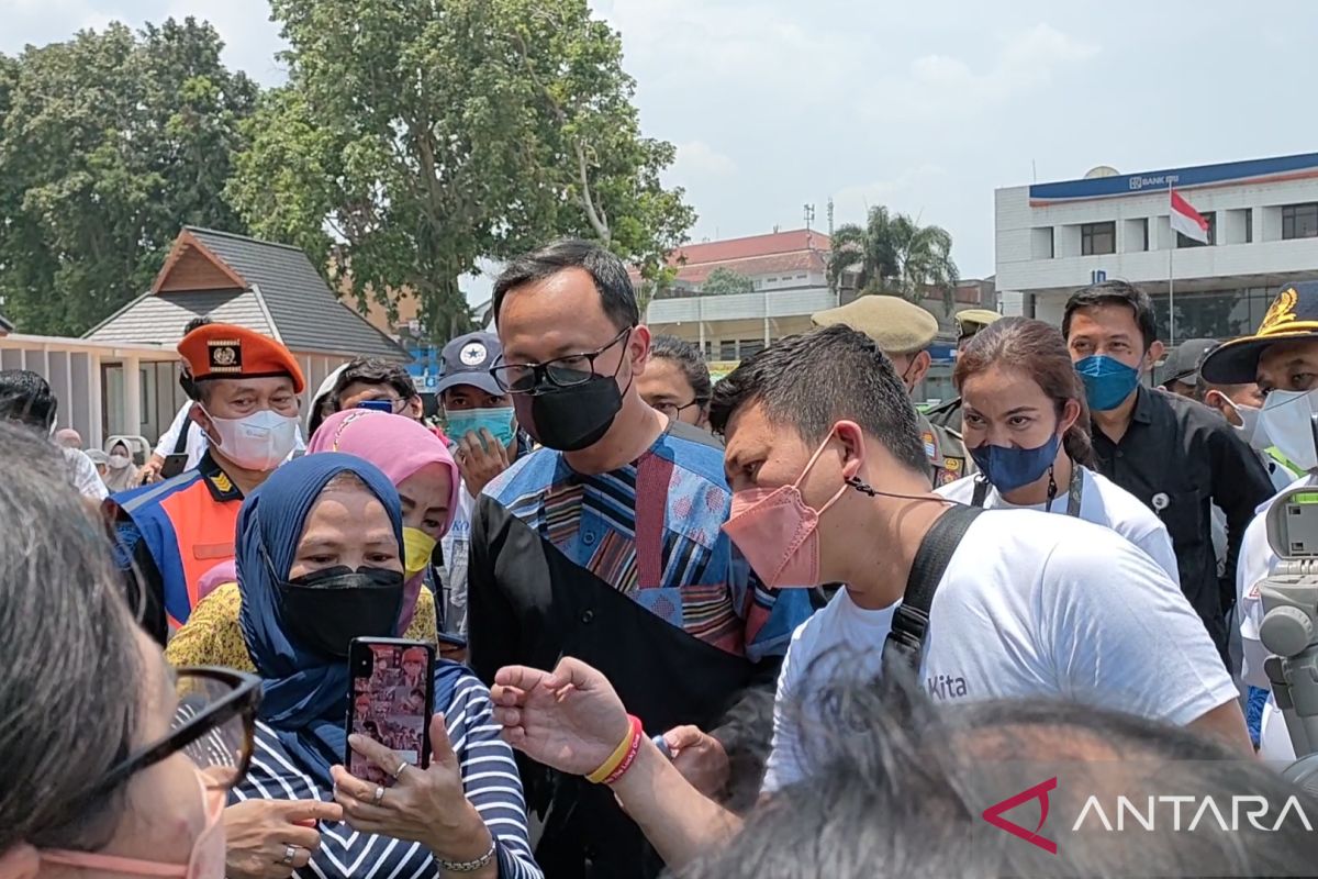 Pemkot Bogor bersama PT KAI luncurkan wifi gratis di sekitar alun-alun kota