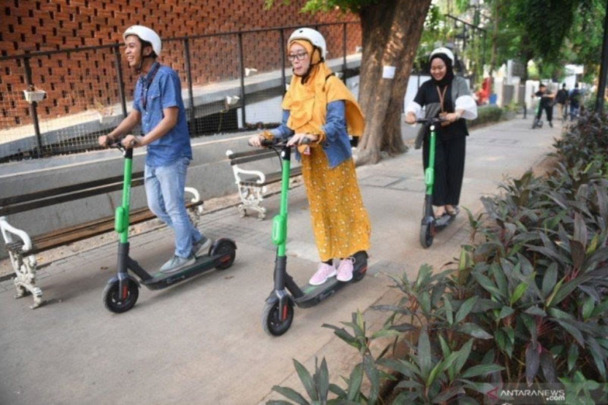 Gubernur DIY melarang penggunaan skuter listrik di Malioboro