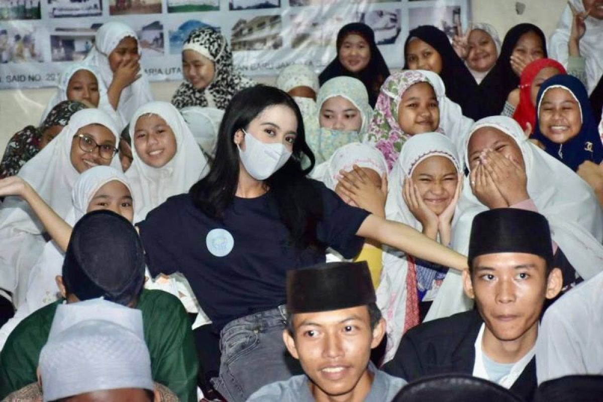 Sambut Ramadhan, Finalis Gadis Sampul 2019 berbagi kebahagian anak yatim