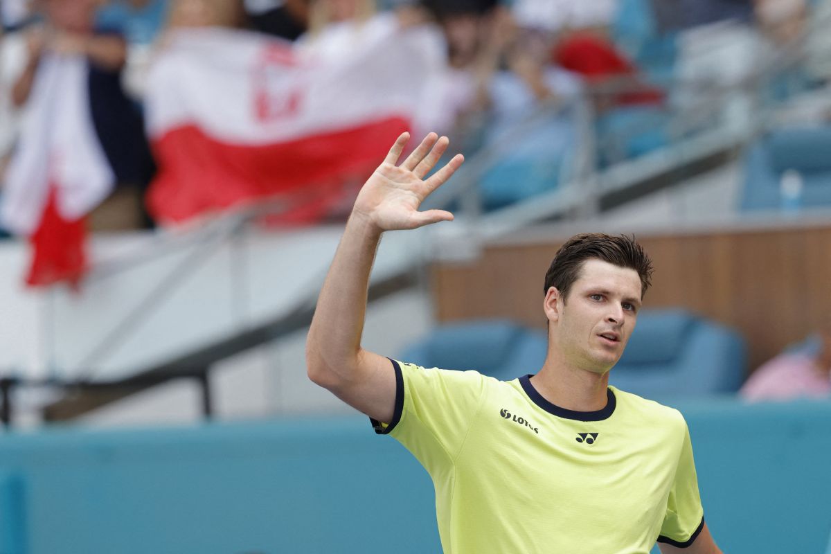 Hurkacz hentikan Medvedev rebut kembali nomor 1 dunia di Miami Open