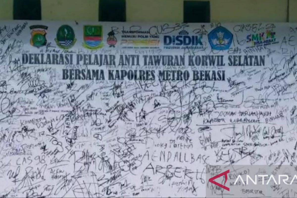 Ratusan pelajar SMK Bekasi deklarasikan anti tawuran