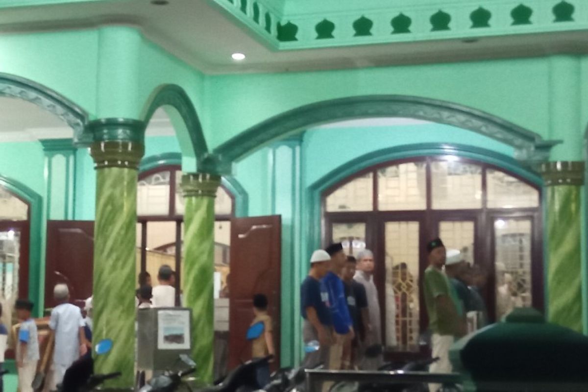 Warga Muhammadiyah Deli Serdang gelar Shalat Tarawih hari pertama