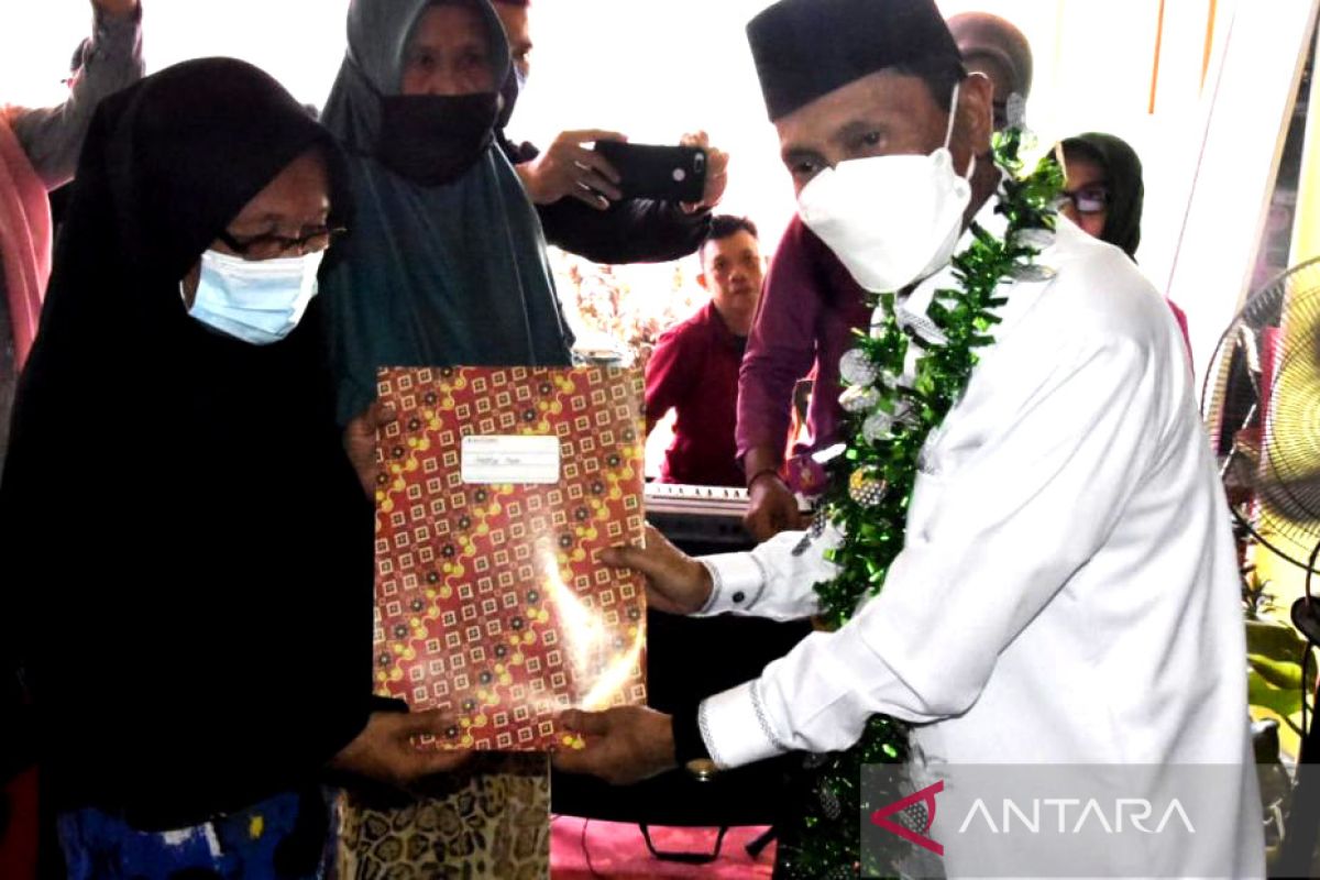 Pemkab Gorontalo berkomitmen melegalkan kepemilikan tanah warga melalui PTSL