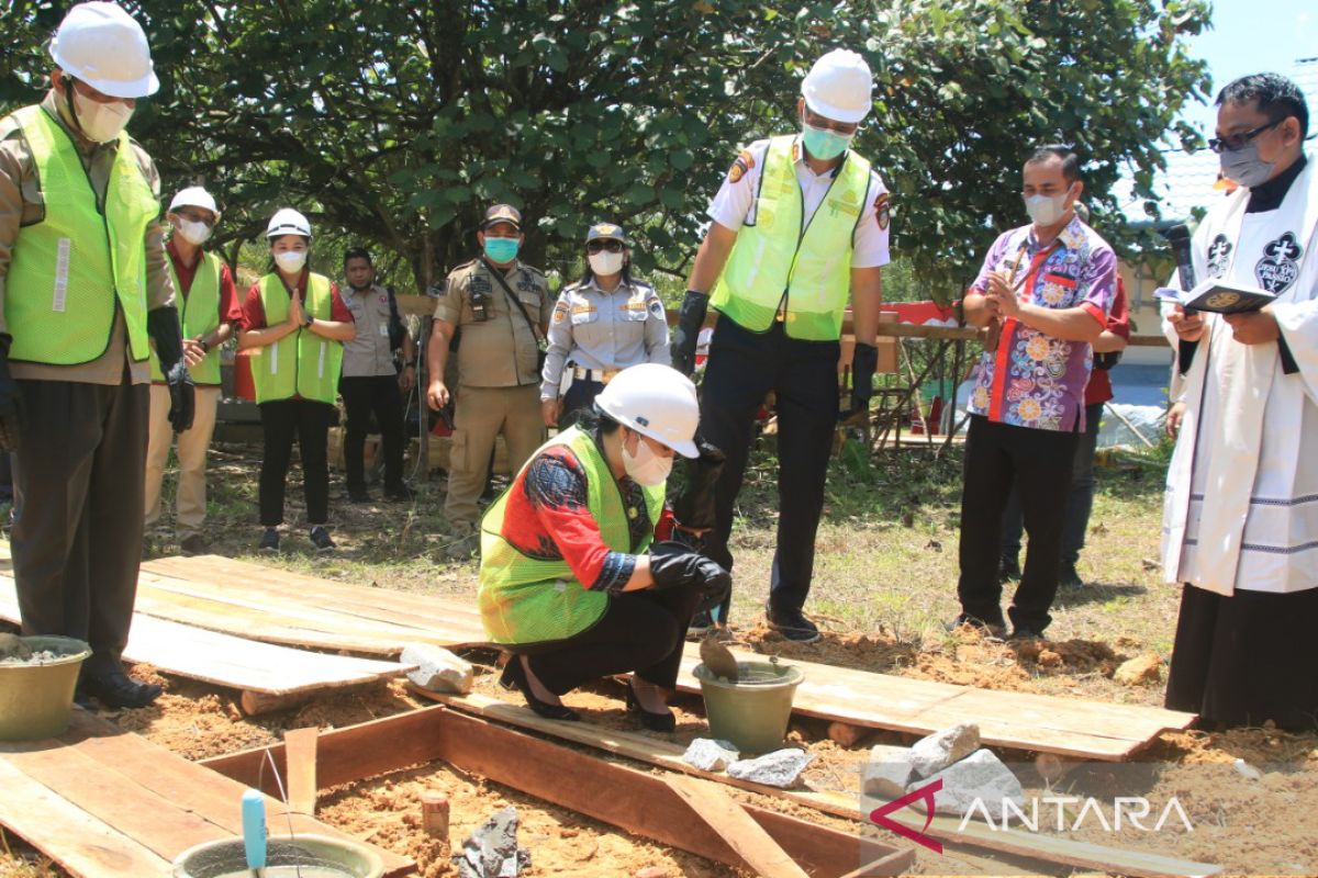 Karolin lakukan peremajaan gedung pemerintahan dan layanan publik