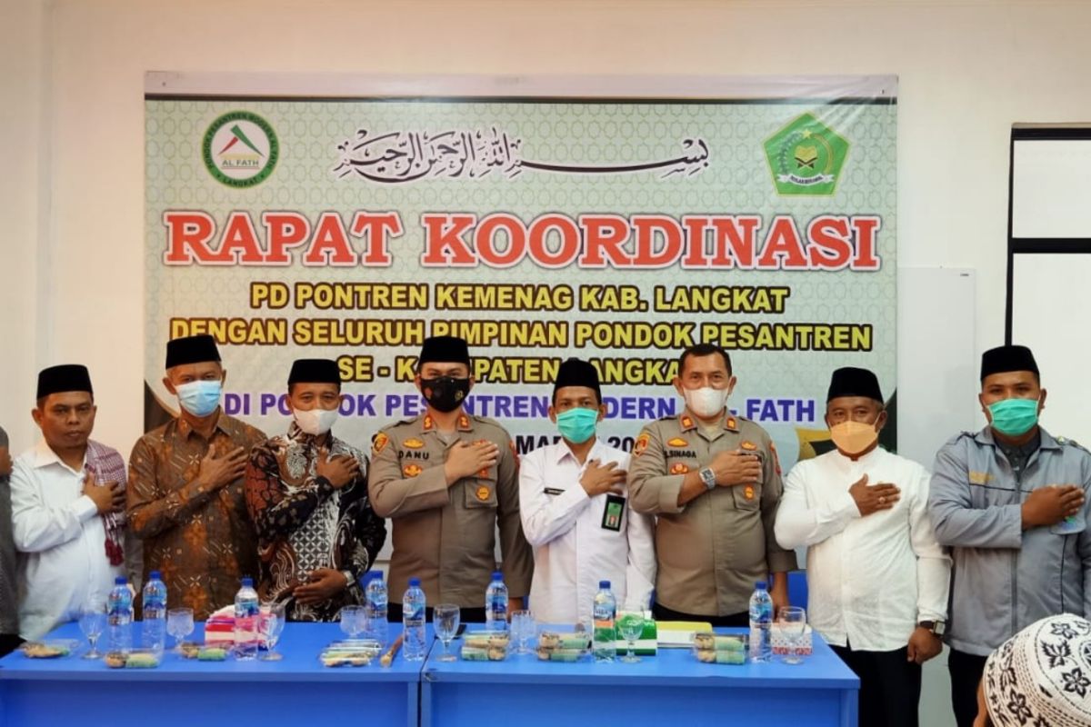 Kapolres Langkat silaturahmi dengan pimpinan pondok pesantren se Kabupaten Langkat