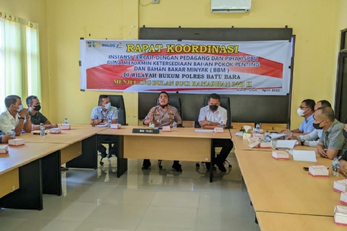 Wakapolres Batubara minta ketersediaan minyak goreng dan BBM selama Ramadhan aman