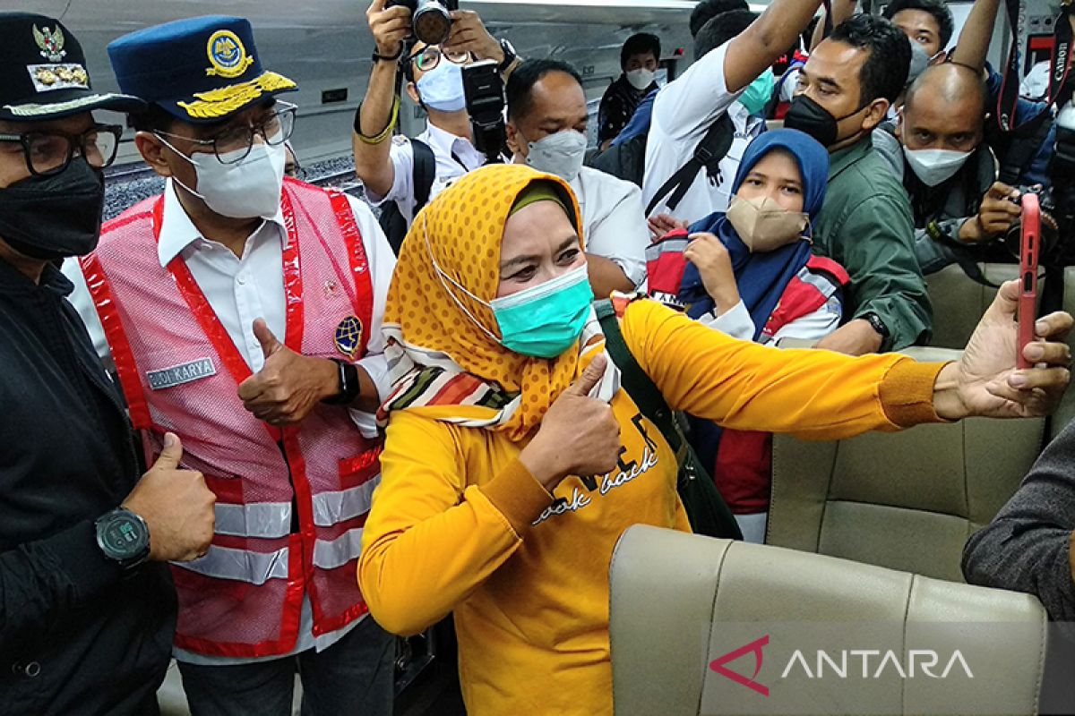 Menhub tinjau pembangunan jalur ganda kereta api Bogor-Sukabumi