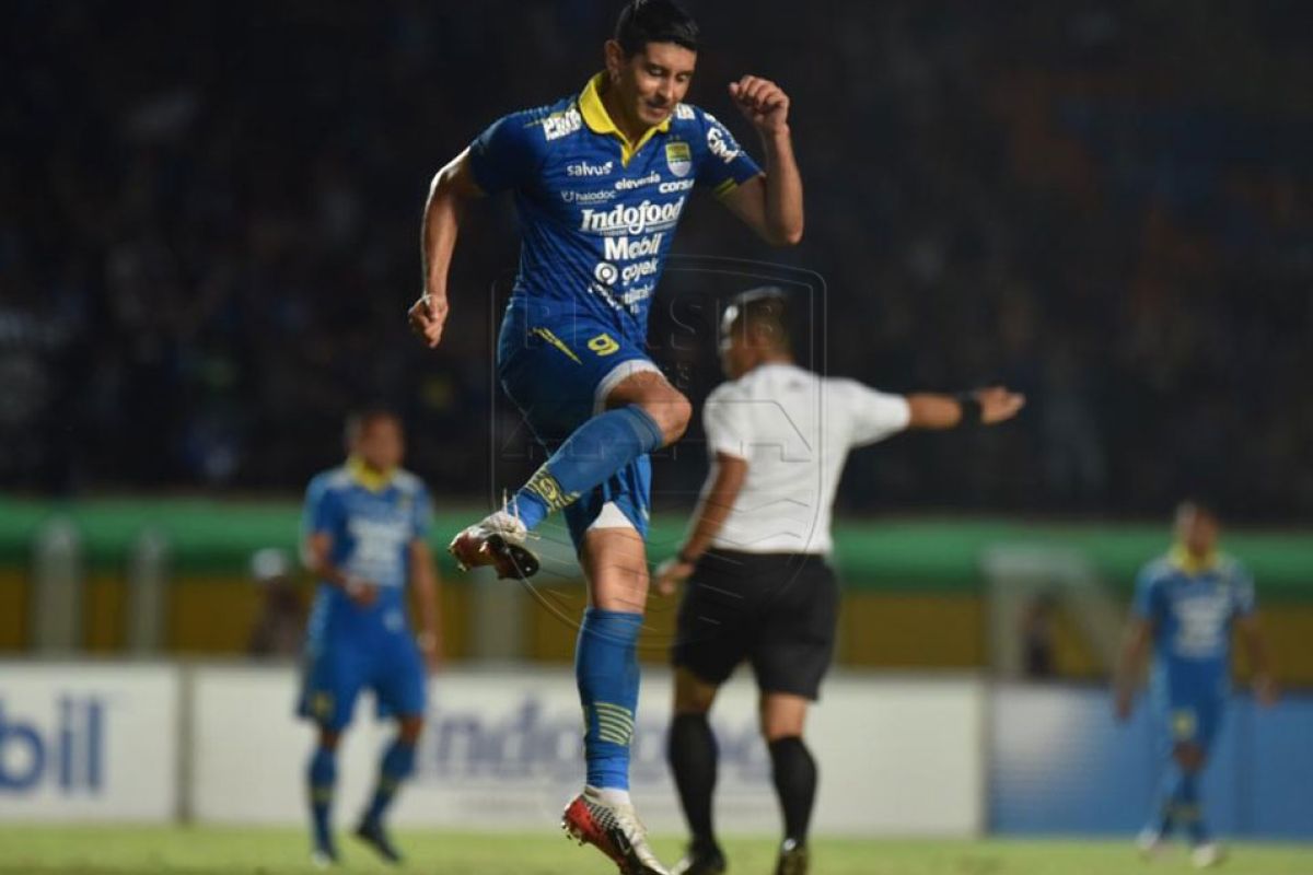 Persib Bandung lepas gelandang Esteban Vizcarra