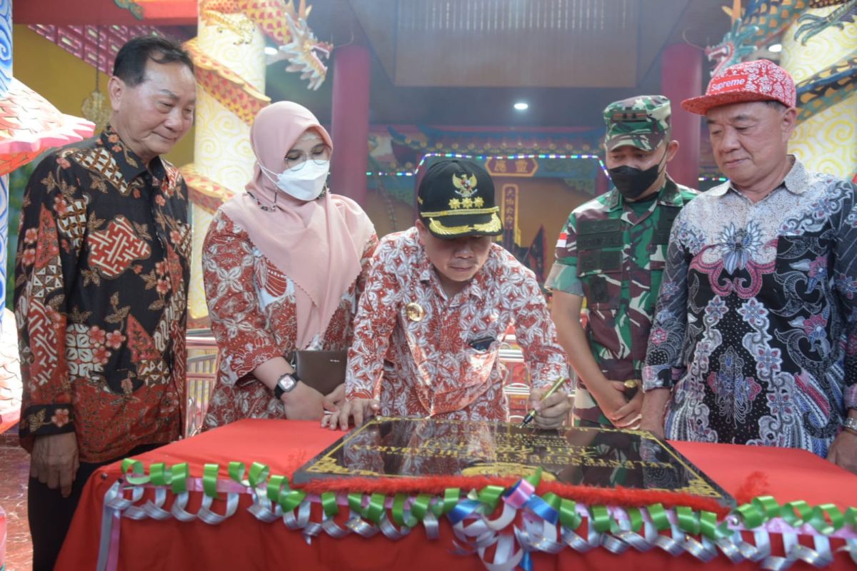 Bupati Sambas resmikan Kelenteng Fuk Tet Chi di Jawai Selatan