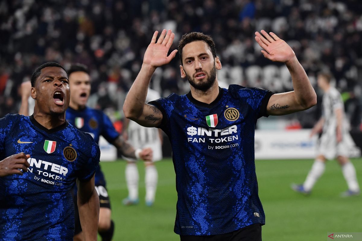 Gol Hakan Calhanoglu bawa Inter Milan menang atas Juventus