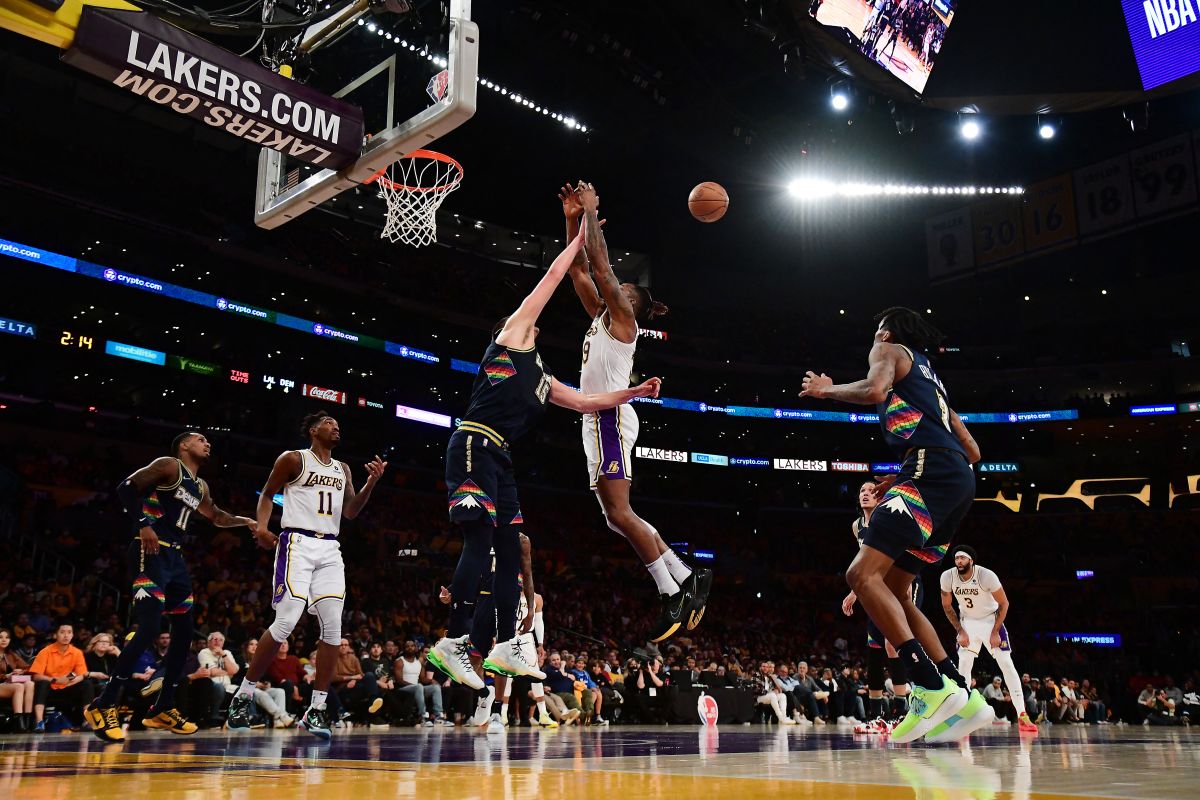 Nuggets perpanjang kekalahan beruntun LA Lakers