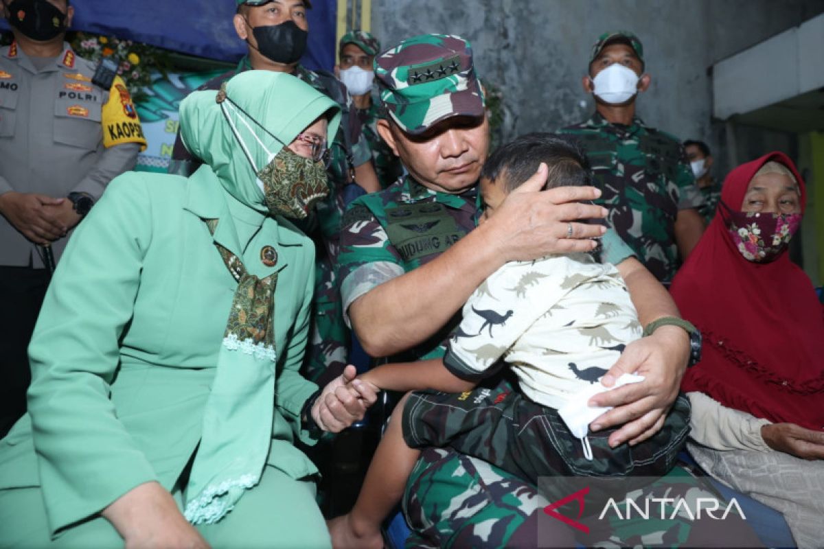 Kasad  biayai sekolah dua putra Babinsa tertembak di Papua