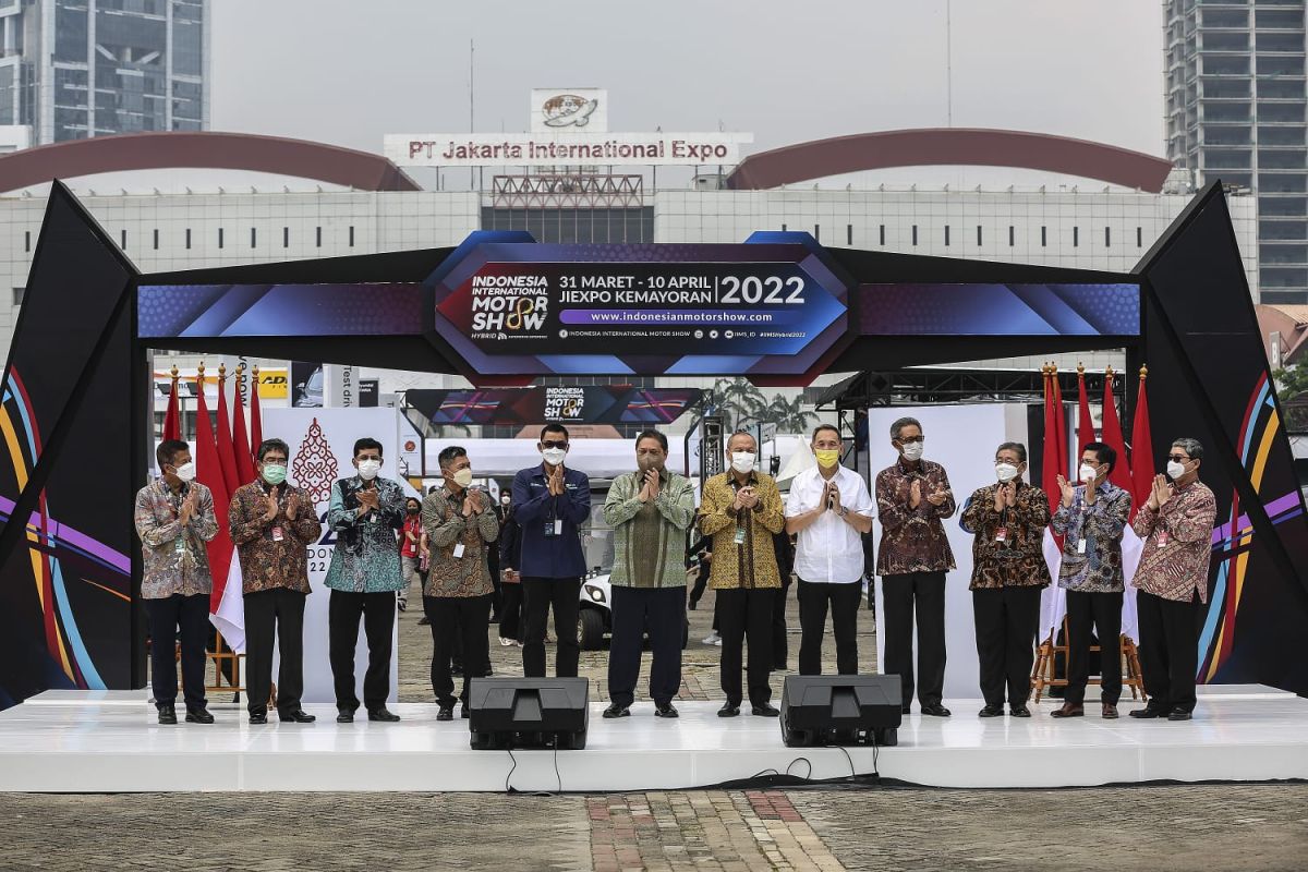 PLN siapkan listrik hijau untuk industri EV kembangkan pabrik di Indonesia