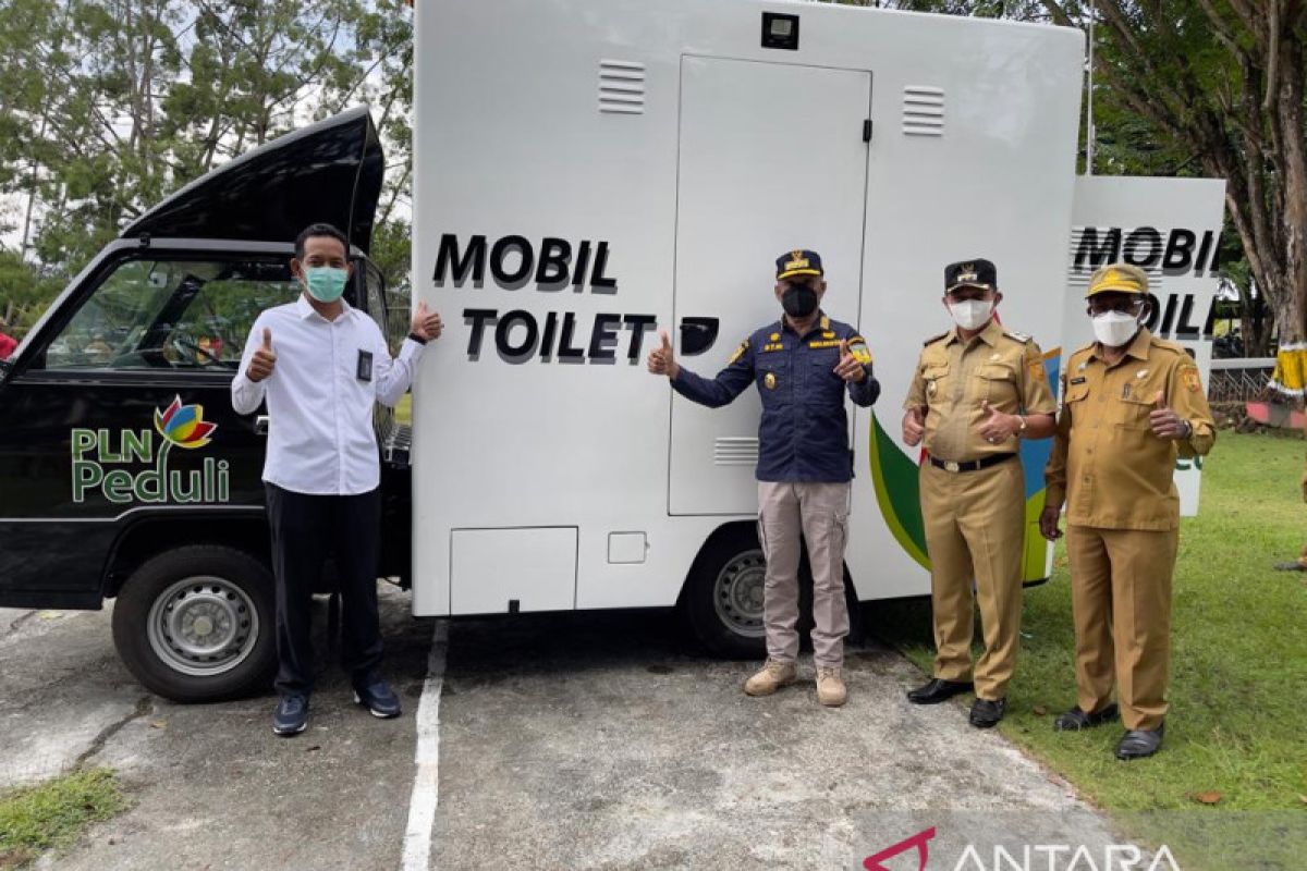 PLN bantu satu unit mobil toilet untuk Pemkot Jayapura