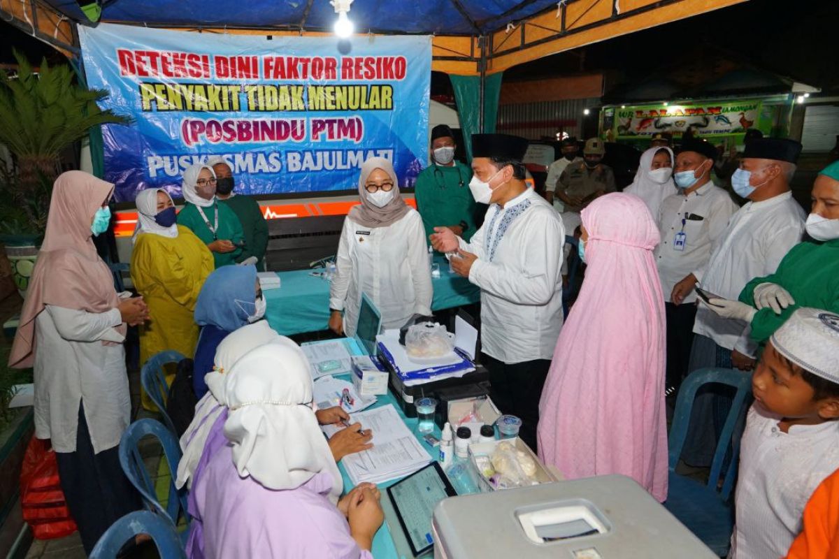 Bulan Ramadhan, Bupati Banyuwangi terus pacu cakupan vaksinasi di desa